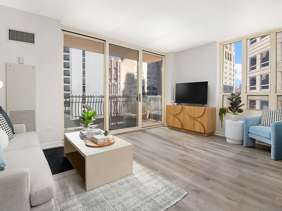 The Bernardin Apartment Rentals - Chicago, IL | Zillow