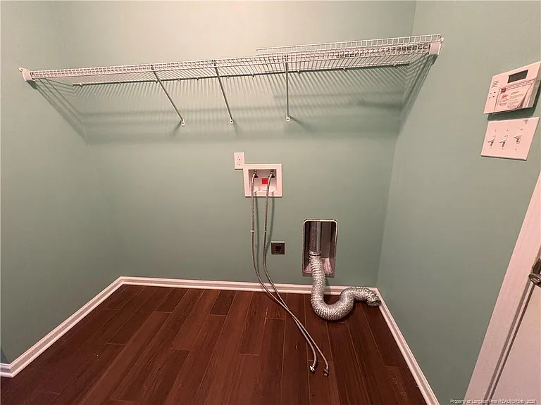 4007 Beaubien Dr — Photo 13