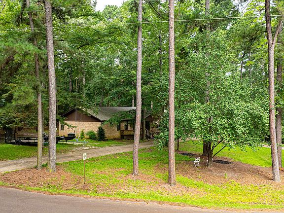 3rd image of 3058 County Road 1596