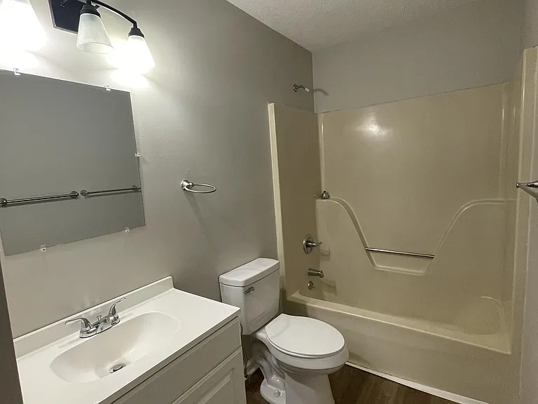 133 E Vail Dr #133 — Photo 7