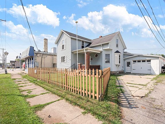 3rd image of 6 N Benton St