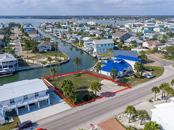 5th image of 1877 Bay Shore Dr