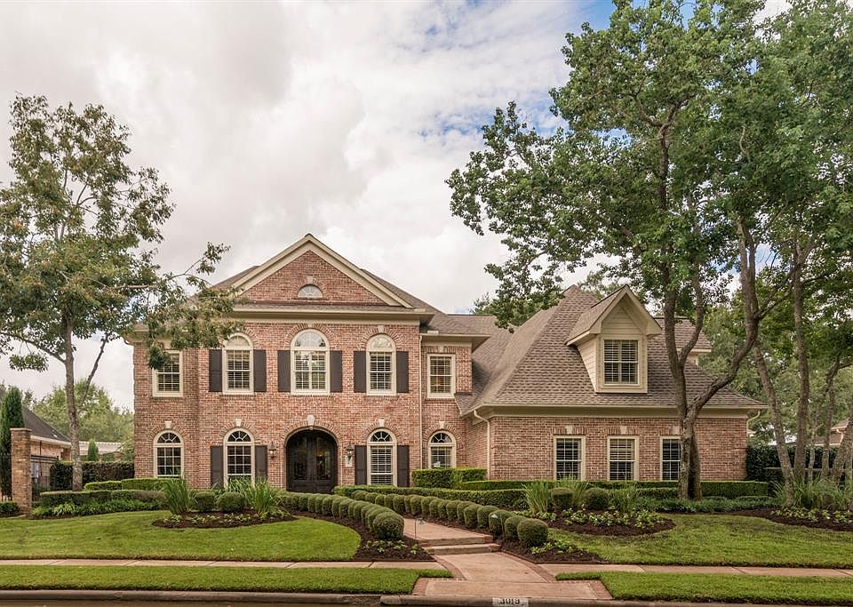 1st image of 3019 Acorn Wood Way
