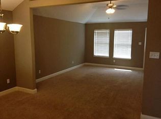 3015 Lake Side Dr, Sanger, TX 76266