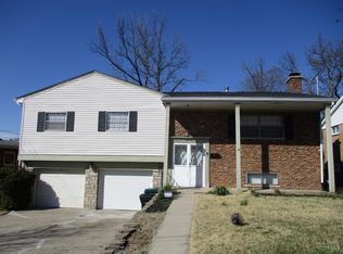 3578 Fieldcrest Dr, Cincinnati, OH 45211