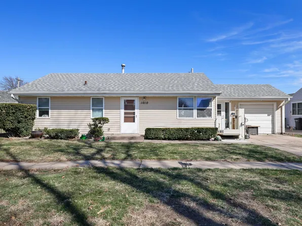 1010 Webster Ave, Hastings, NE 68901