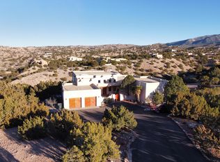 74 Tierra Madre Rd, Placitas, NM 87043