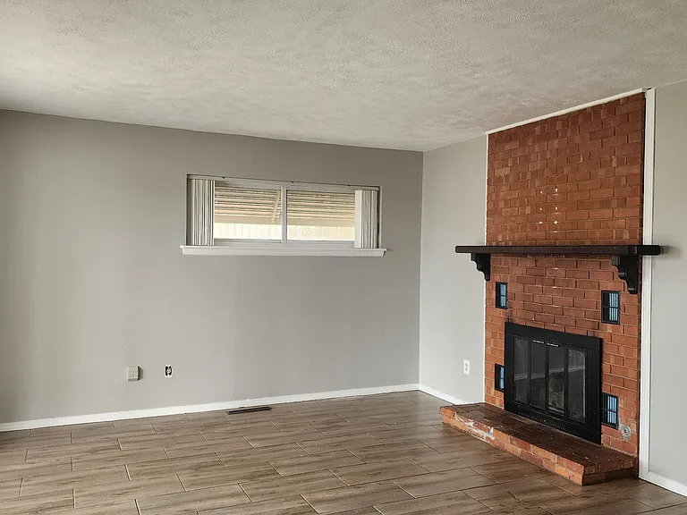 6408 NW 23rd St — Photo 6