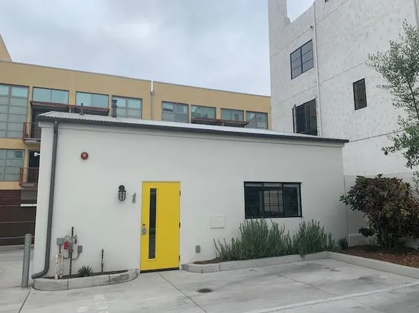 48 W Santa Clara St, Ventura, CA 93001
