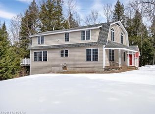 27 Artist Falls Rd, Harrison, ME 04040