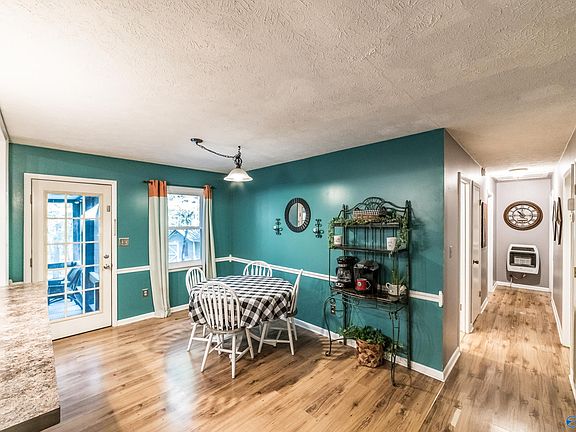 4th image of 196 Hillwood Dr
