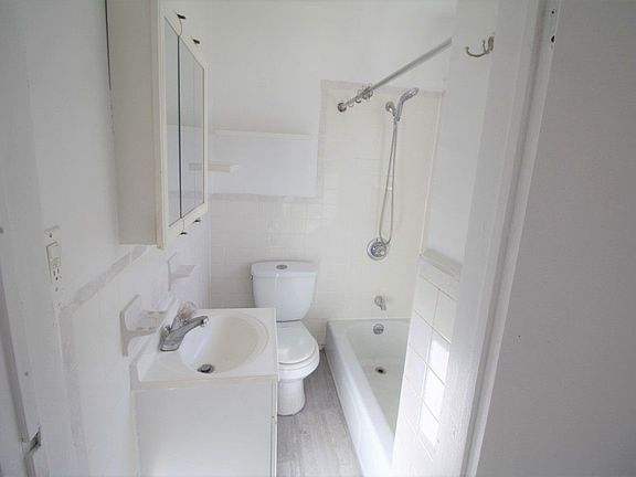 5th image of 14-34 27th Ave #2