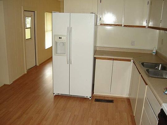 2nd image of 10320 SE 130th Ln