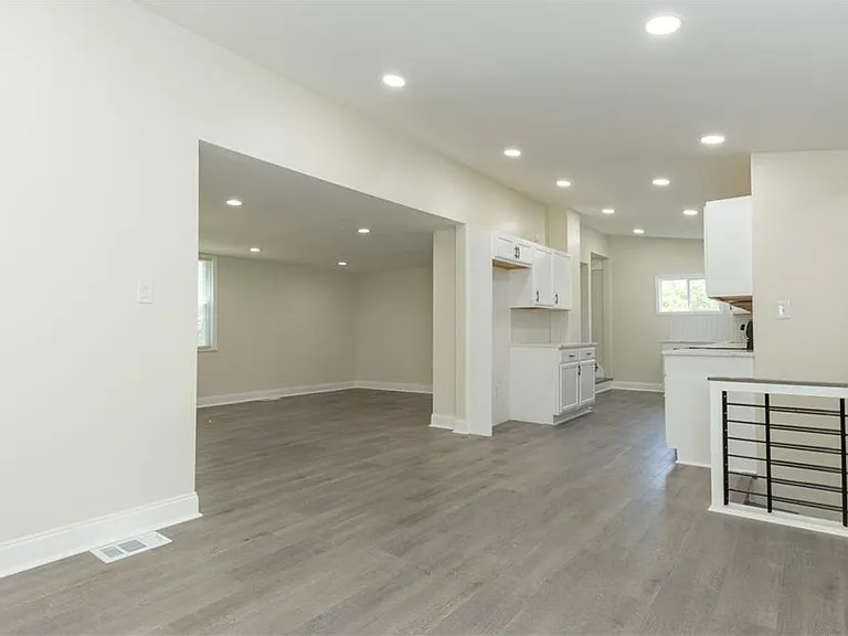 1645 Abner Ter NW — Photo 15