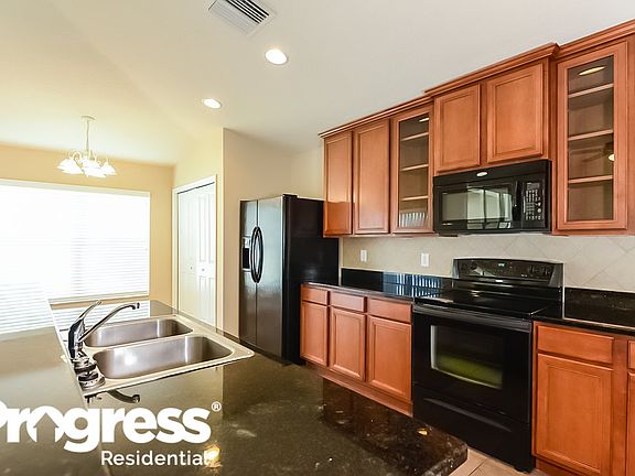 5th image of 3613 Olde Lanark Dr