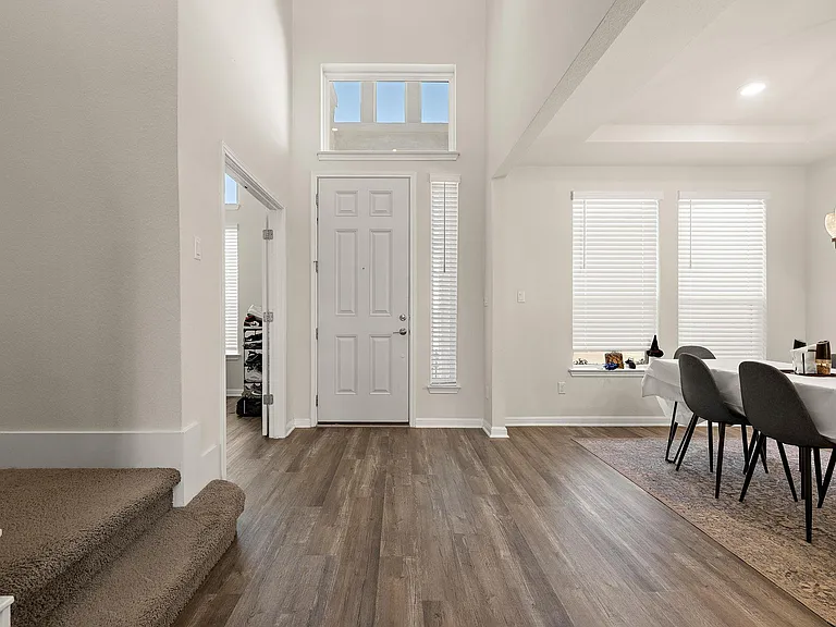 604 Spindrift Ln — Photo 10