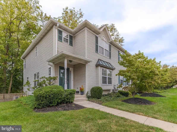 122 Yorkshire Way, Hatboro, PA 19040