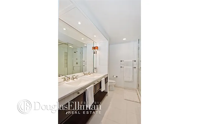 Sold by Douglas Elliman | media 20