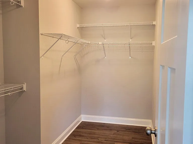 94 N Knoll Rd — Photo 19