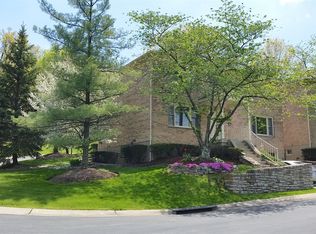 3186 Lakepointe Ct, Cincinnati, OH 45248