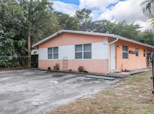 605 SW 14th Ter, Fort Lauderdale, FL 33312