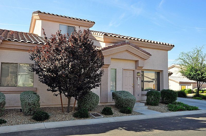 1st image of 8029 W Beck Ln
