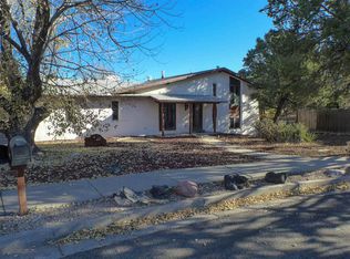 710 Kris Ct, White Rock, NM 87544