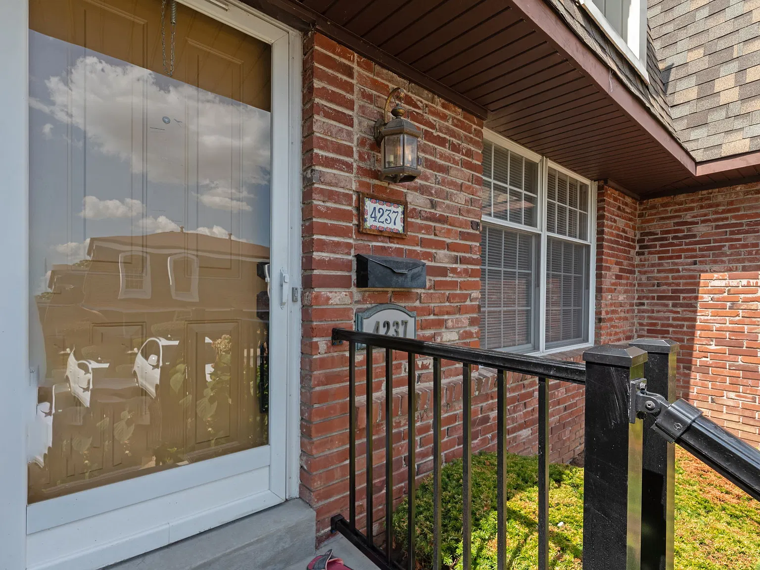 3 bed, 1680 sqft, $2,100 — Photo 4