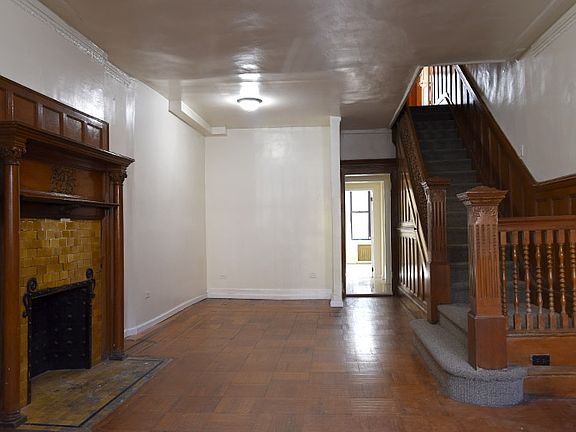 3rd image of 144 W 118th St #G