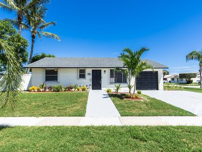 2100 W 23rd Street, Riviera Beach, FL, 33404