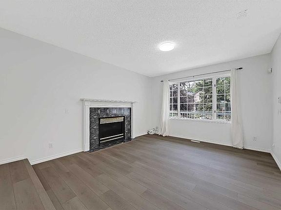 4th image of 2622 W 24a St SW