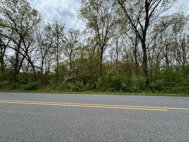 2nd image of 76334 32nd St