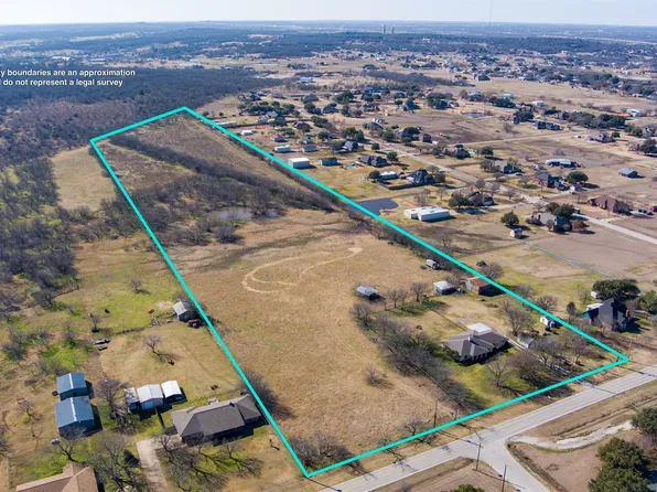 1525 Floyd Hampton Rd, Crowley, TX 76036