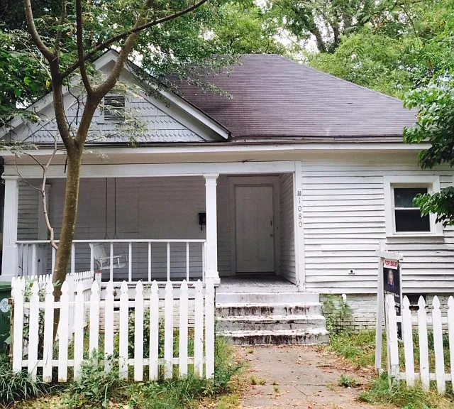 1080 Curran St NW — Photo 38