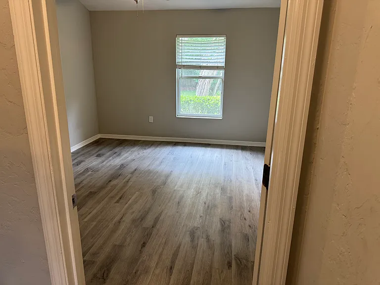 6013 NW 41st Ln — Photo 15