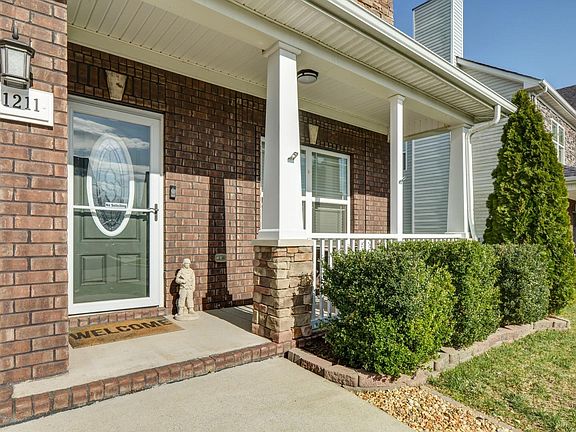 4th image of 1211 Snowball Ln