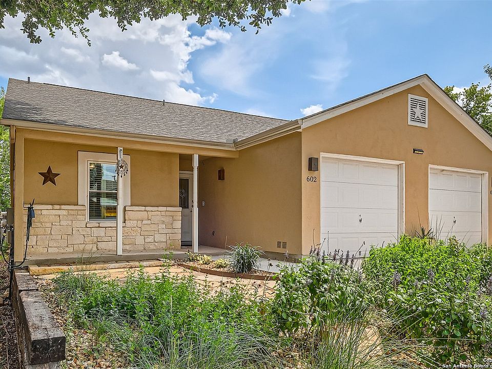 1st image of 3202 EISENHAUER RD #602