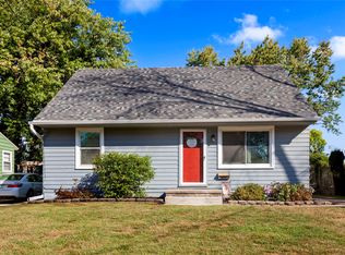 3111 Madison Ave, Des Moines, IA 50310