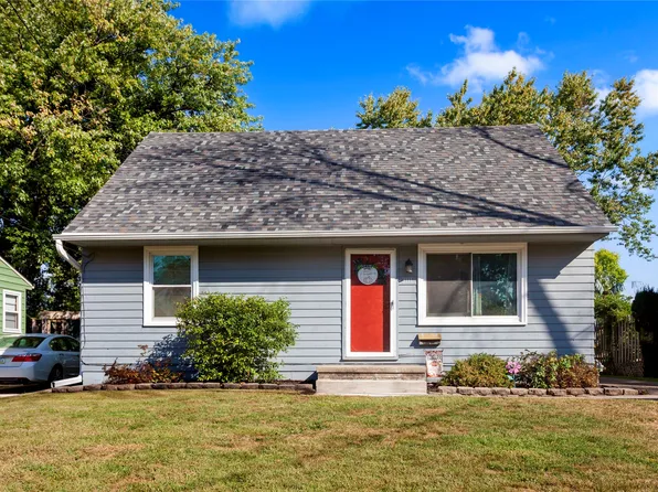 3111 Madison Ave, Des Moines, IA 50310