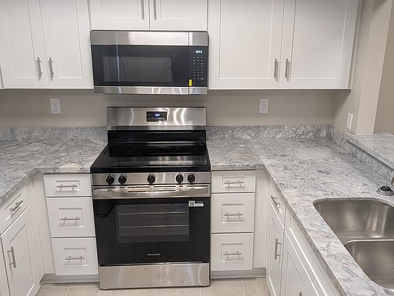 4th image of 101 Sagebrush Dr