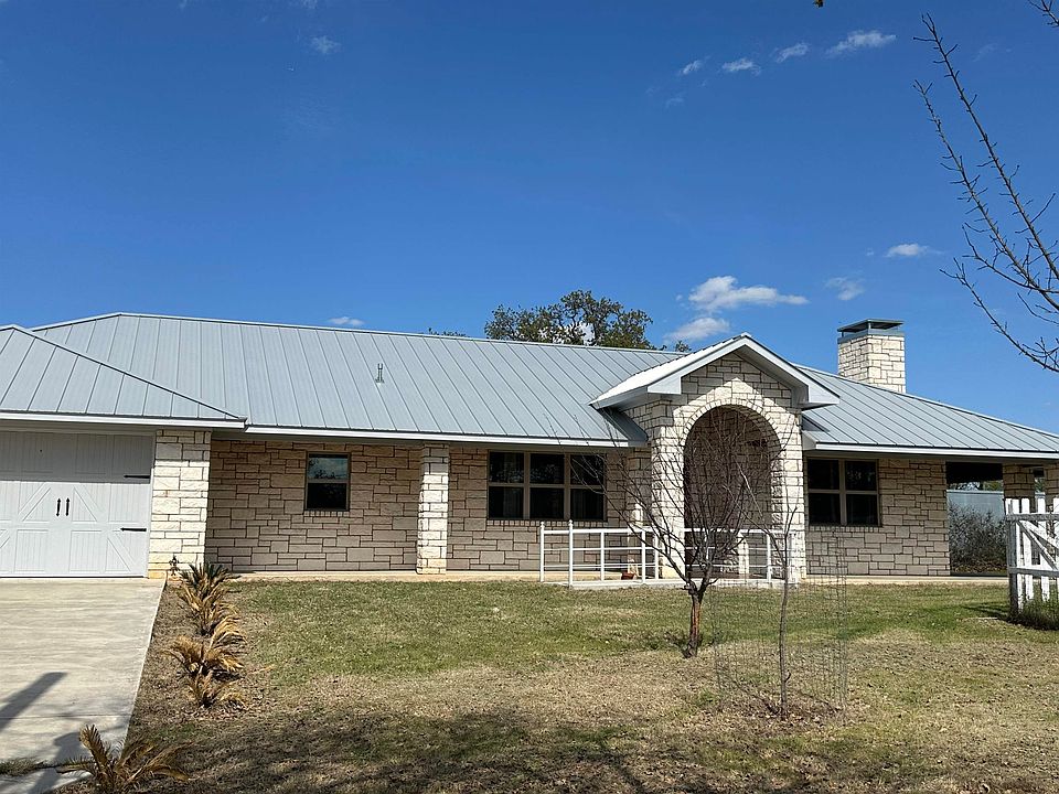 2nd image of 3133 OAK RIDGE Drive