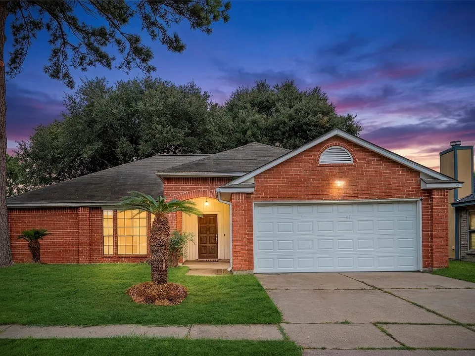 22514 Round Valley Dr