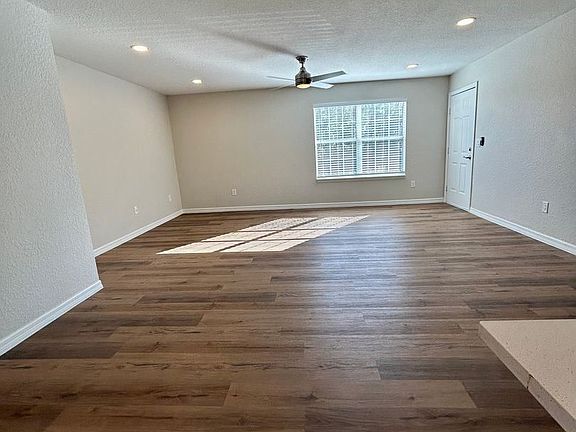 4th image of 1971 NW 43rd St #14614101