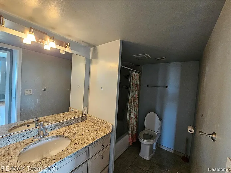 22700 Garrison St #709 — Photo 16