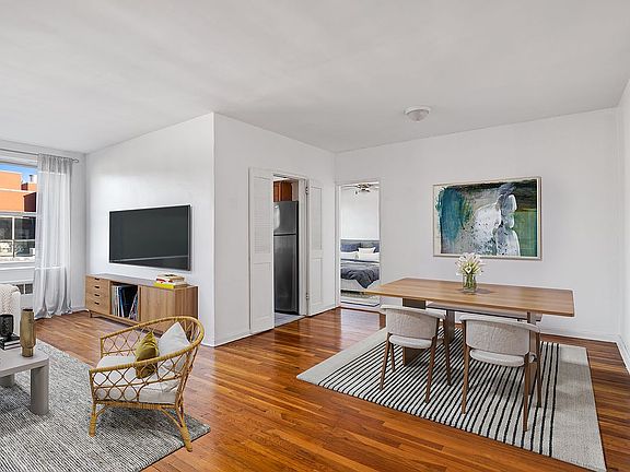 3rd image of 616 E 18th St APT 6F