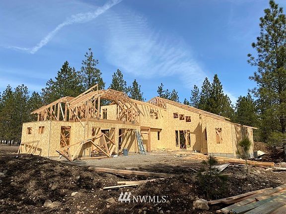 2nd image of 471 Southern Star Lane