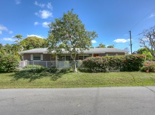 1411 NE 30th Ct, Fort Lauderdale, FL 33334
