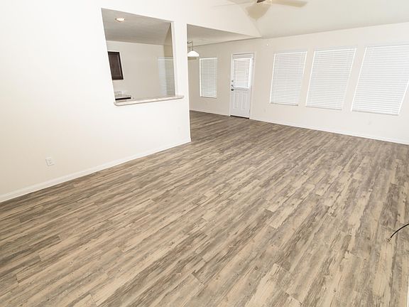 2nd image of 2606 Costa Verde Way