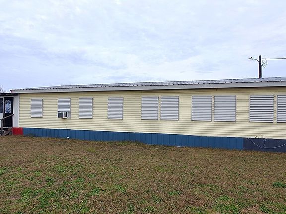 2nd image of 95 Kellie Ln
