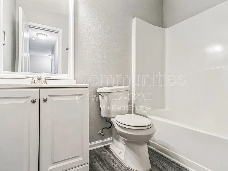 2817 Windsor Forrest Ct — Photo 23